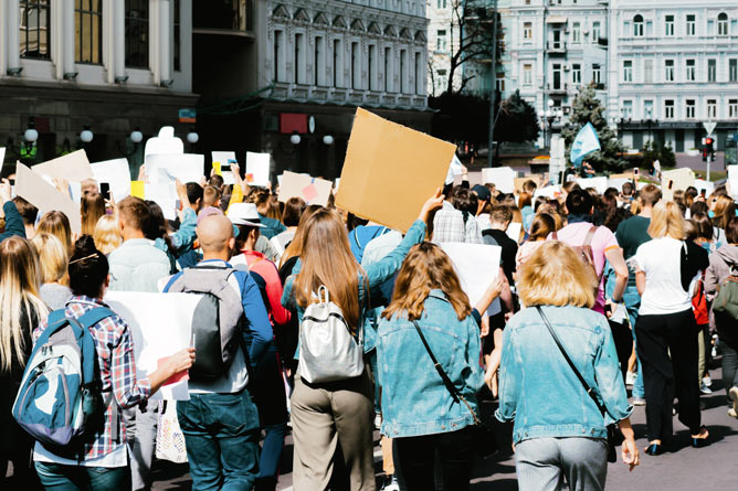 manifestazioni-eventi_AdobeStock.jpg