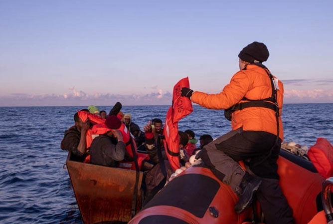 Veronese: Con la nuova legge limitati i soccorsi in mare delle ONG